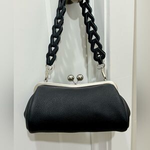 Black Togo Cowhide Leather Handmade Kisslock Baguette Bag With 3 Strap Styles